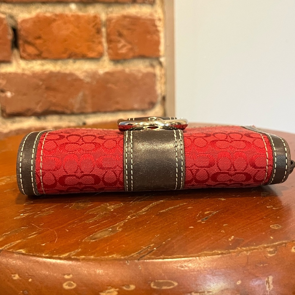 Coach Red Signature Soho Buckle Wallet Rare Colorway Leather Trim Vintage Y2K - Picture 9 of 16